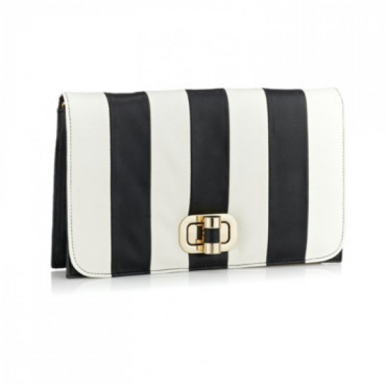 ON CRAQUE POUR ... LA POCHETTE BEETLEJUICE ACCESSORIZE ON CRAQUE POUR ... LA POCHETTE BEETLEJUICE ACCESSORIZE
