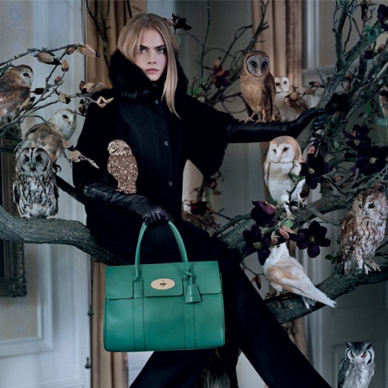 MULBERRY ET CARA DELEVINGNE, LA CAMPAGNE AUTOMNE-HIVER 2013-2014 MULBERRY ET CARA DELEVINGNE, LA CAMPAGNE AUTOMNE-HIVER 2013-2014