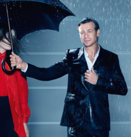 Simon Baker (Mentalist) est l'égérie de Givenchy pour leur nouveau parfum! Simon Baker (Mentalist) est l'égérie de Givenchy pour leur nouveau parfum!