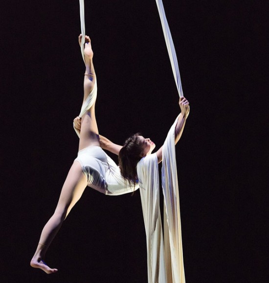 Sport : Participez à un cours de tissu aérien