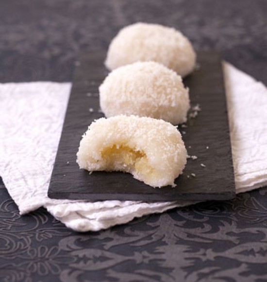 Boules de coco asiatiques à la farine de riz gluant (perles coco) comme dans les restaurants ! Boules de coco asiatiques à la farine de riz gluant (perles coco) comme dans les restaurants !