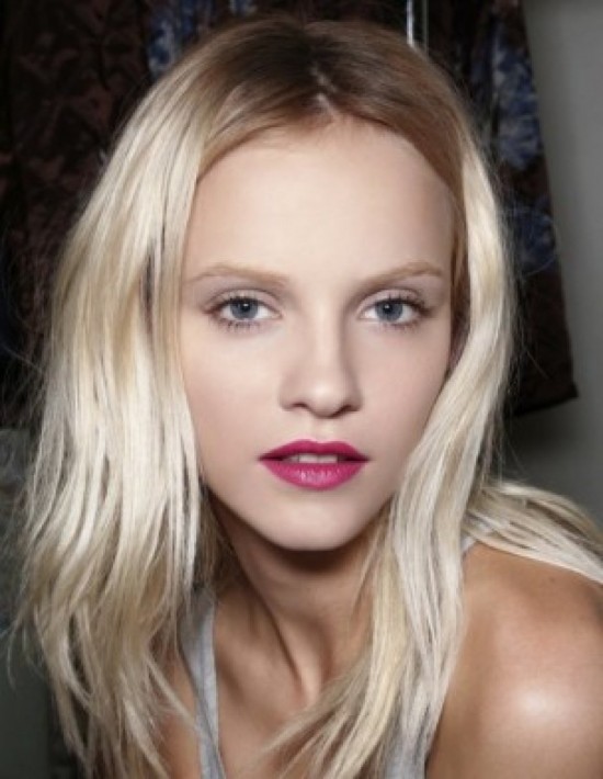 A nous le maquillage fuchsia !