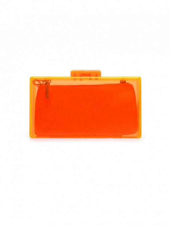 Plastique et plexi : les accessoires font dans la transparence Plastique et plexi : les accessoires font dans la transparence