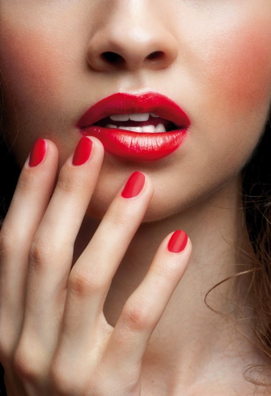 Lancôme lance des tutoriaux interactifs pour faciliter les mises en beauté