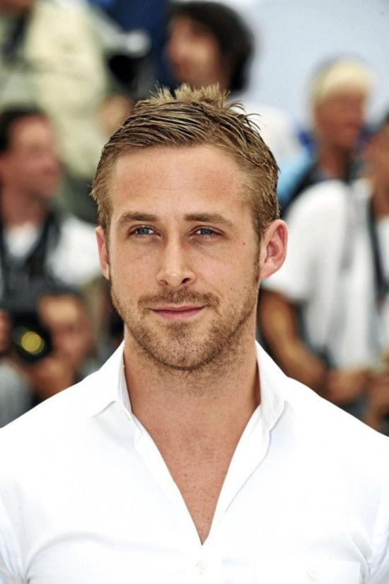 CANNES 2013 : RYAN GOSLING PRESENT POUR " ONLY GOD FORGIVES " CANNES 2013 : RYAN GOSLING PRESENT POUR " ONLY GOD FORGIVES "