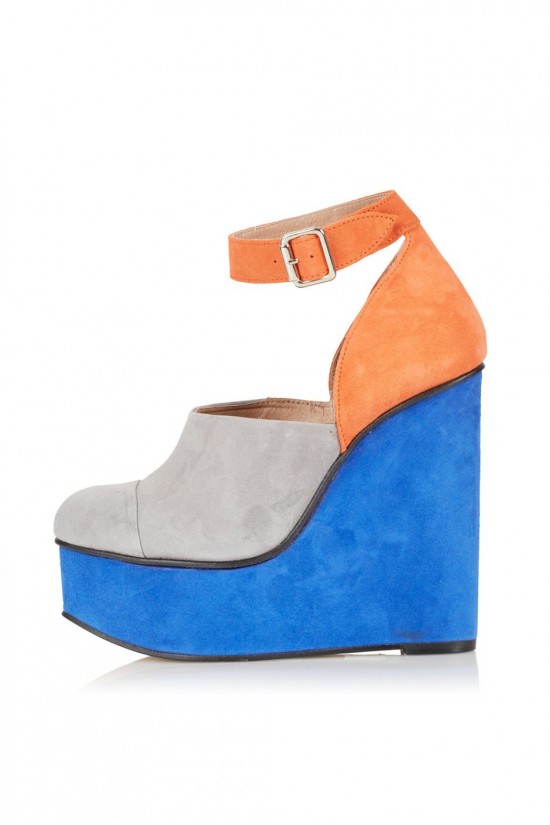 Chaussures compensées en colour block Chaussures compensées en colour block