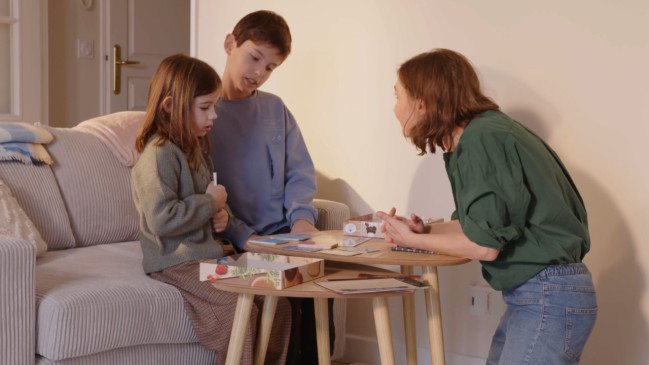 Une Lyonnaise en lice au concours L&eacute;pine avec son jeu de soci&eacute;t&eacute; &eacute;ducatif qui fait aimer les math&eacute;matiques