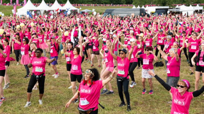 La traditionnelle vague rose de Courir pour Elles de retour près de Lyon La traditionnelle vague rose de Courir pour Elles de retour près de Lyon