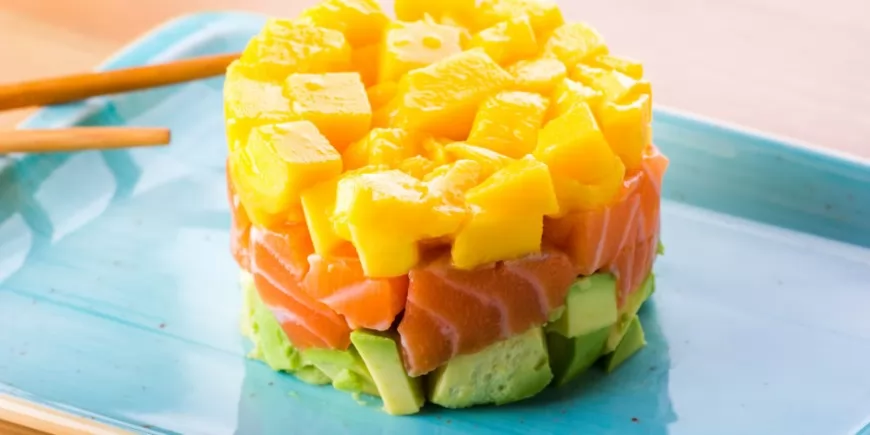 Food : Réalisez un tartare de saumon à la mangue et à l'avocat