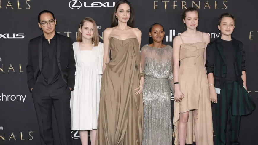 Angelina Jolie pose avec ses 5 enfants &agrave; l'avant-premi&egrave;re du dernier Marvel !