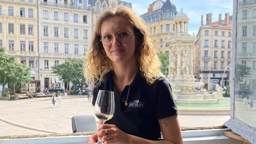 Lyon : Léa, 26 ans, en lice pour devenir meilleure caviste de France