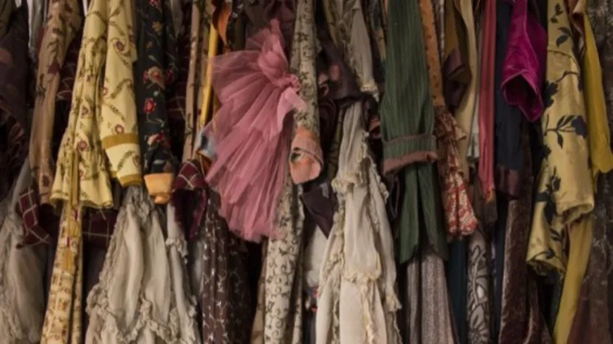 Costumes, décors, accessoires : l’Opéra de Lyon organise une grande vente à destination du public