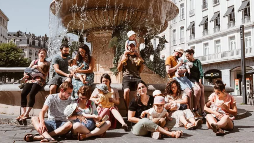Une photo collective à Lyon "pour briser le tabou" de l’allaitement public