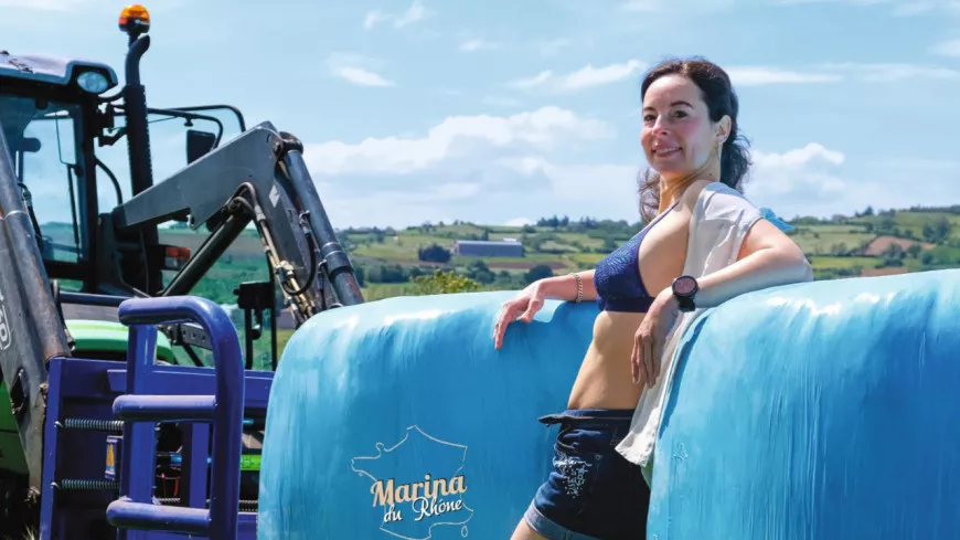 "On peut rester femme" : cette agricutrice du Rhône pose légèrement vêtue pour la bonne cause