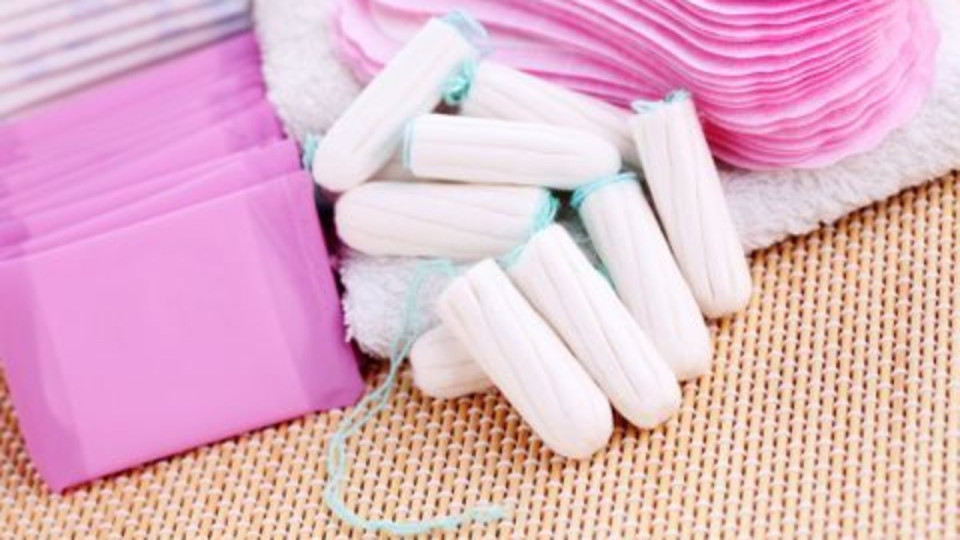 Infos : Des distributeurs de protections périodiques gratuites vont bientôt être installés !