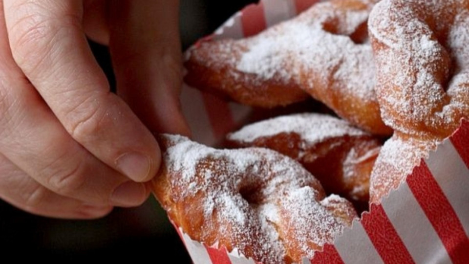 Food : La véritable recette des bugnes lyonnaises