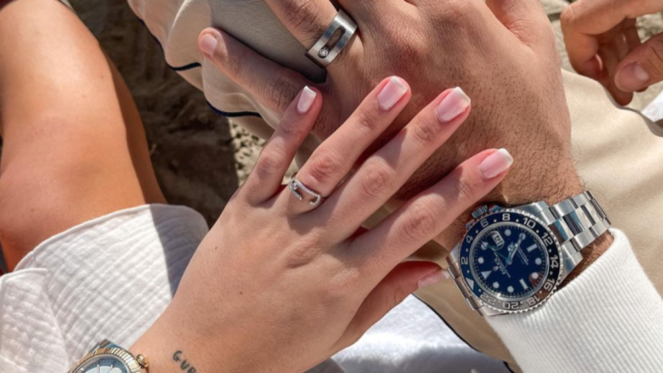 News : Elle décide de briser les codes et demande son copain en mariage (vidéo)