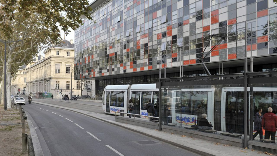 Infos : Un centre hospitalier lyonnais propose une prise en charge spécifique pour les femmes victimes de violences