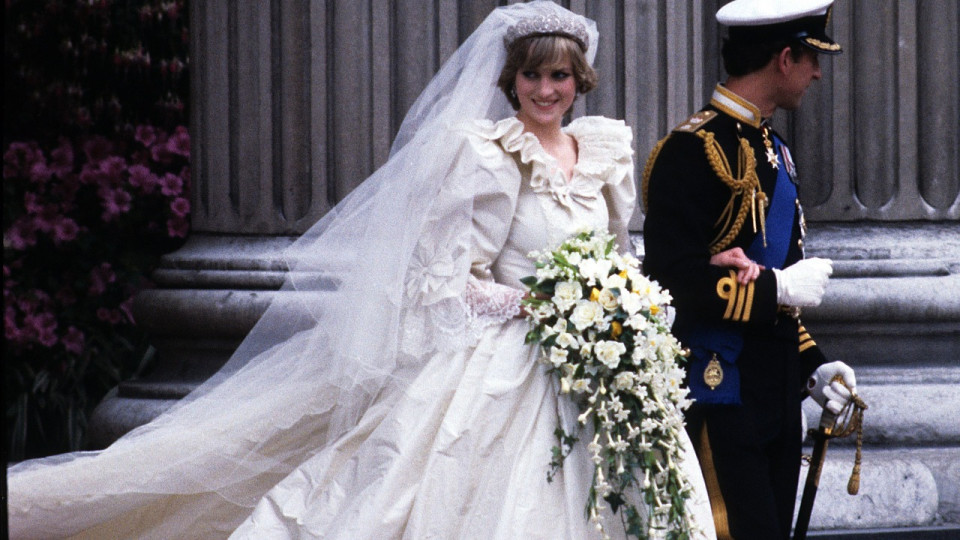 La robe de de mariée de Lady Di au coeur d'une exposition