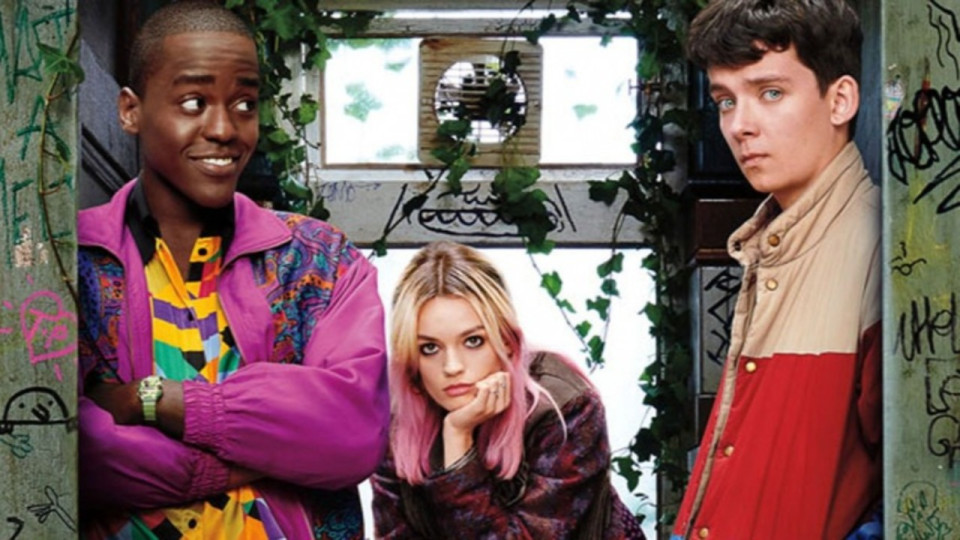 La série Sex Education sort un jeu de cartes à son effigie !