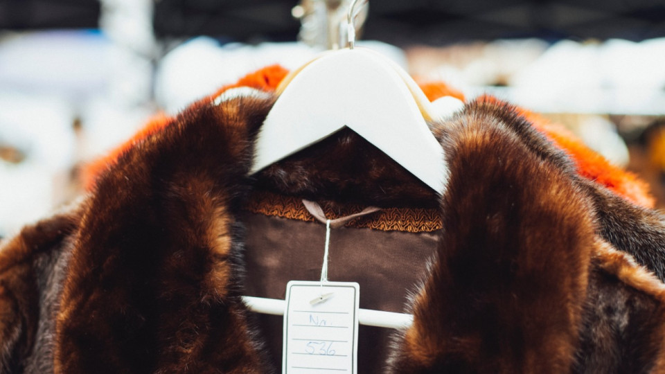 Saint-Laurent n'utilisera plus de véritables fourrures !