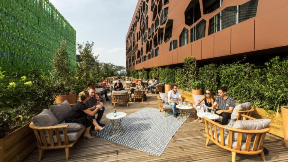 Le MOB Hotel vous invite à sa balade végétale !