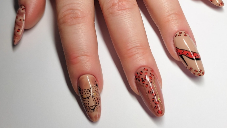 Près de Lyon : Cette jeune femme remporte le premier prix national France Esthétique de nail art
