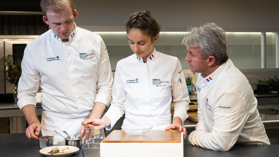 Naïs Pirollet à un mois de la finale du Bocuse d’Or à Lyon : "Je pense cuisine, je vis cuisine, je dors cuisine !"