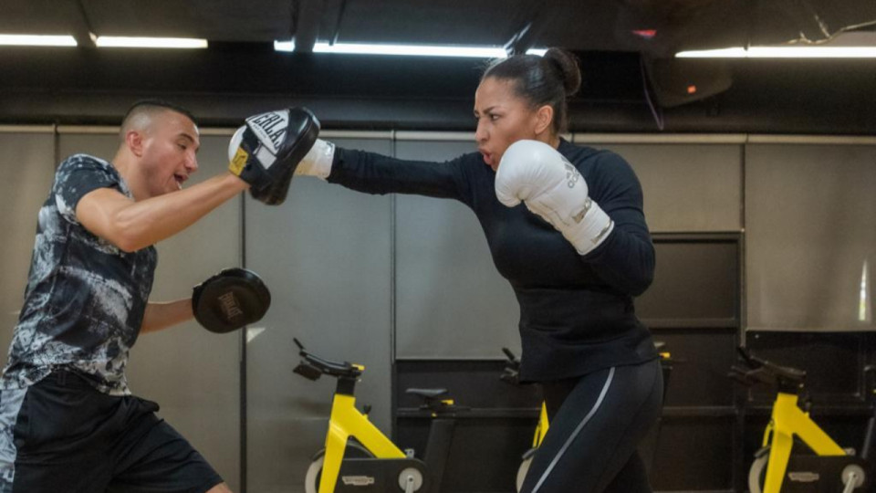 Estelle Mossely vise les JO de Paris : "Montrer qu'on peut assurer dans une grande compétition tout en menant une vie de femme"