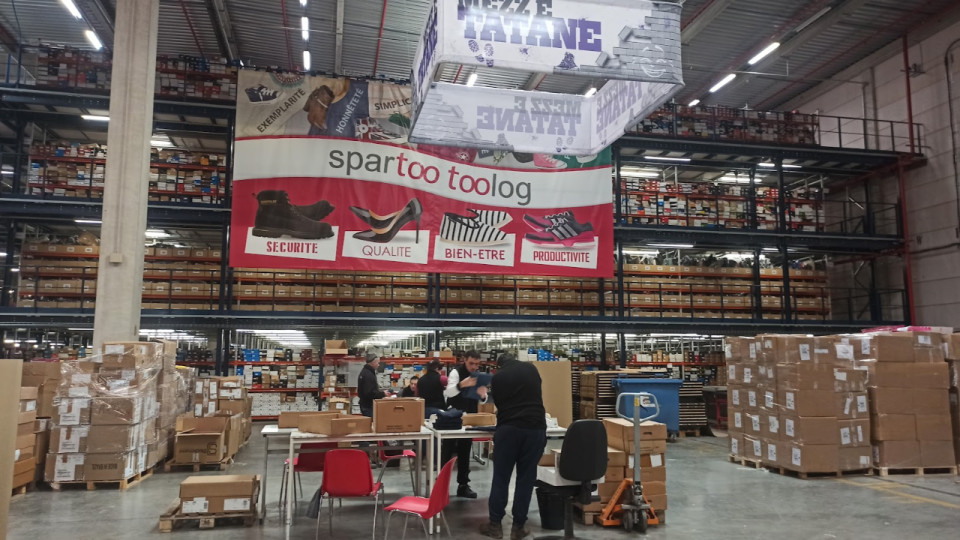 3 millions de colis envoyés par an : on a visité l'entrepôt Spartoo