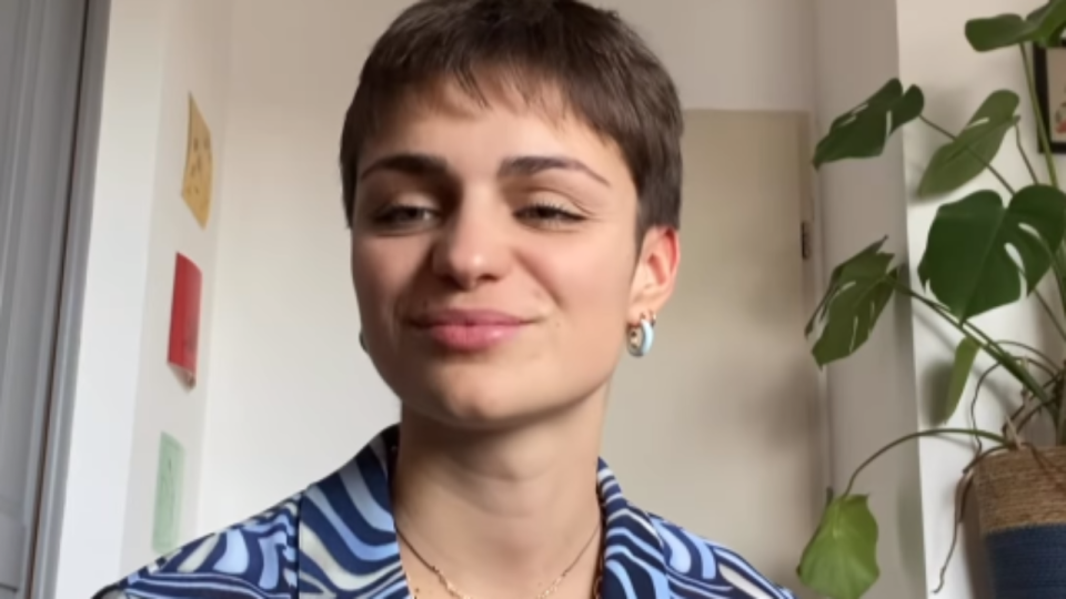 "J’ai redécouvert la variété française et ça fait du bien" : Élise, une Lyonnaise dans The Voice