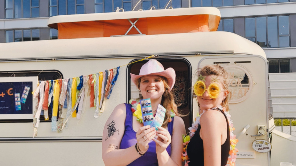 Cette Lyonnaise se lance le défi de monter son propre photomaton itinérant !