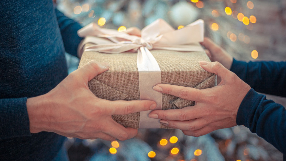 Un budget en légère baisse pour les cadeaux de Noël cette année !