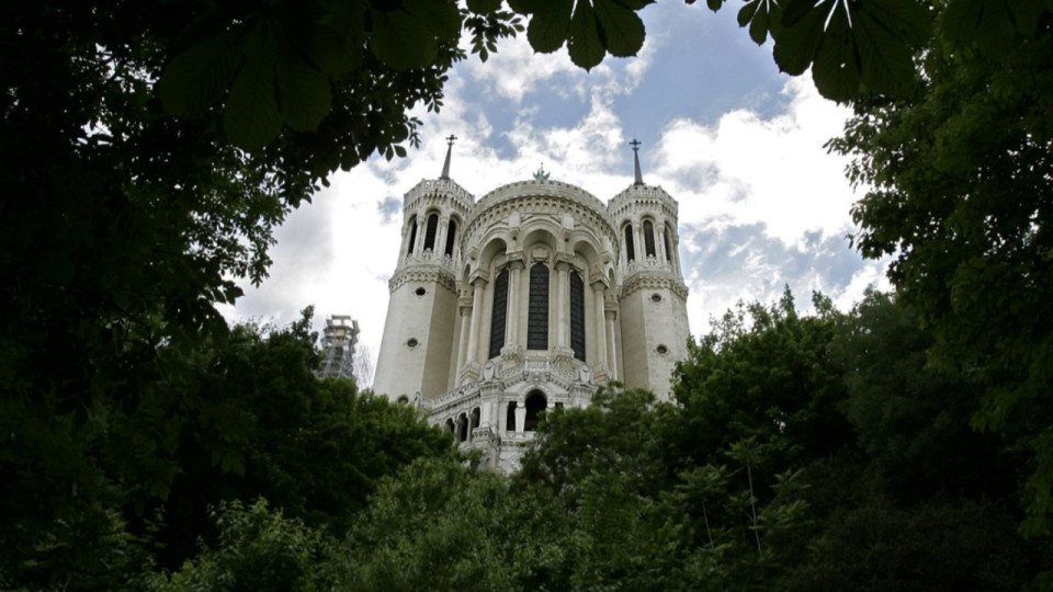 Lyon : les toits de Fourvière accessibles de nuit lors de visites insolites