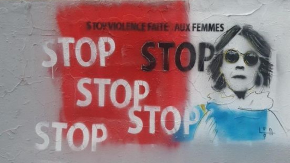 "Stop violence faite aux femmes" : une artiste lyonnaise veut interpeller sur l’affaire Gisèle Pélicot