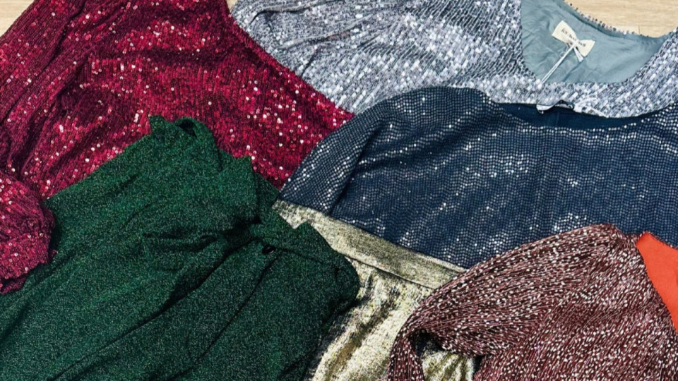 Un grand vide-penderie sur le thème des fêtes de fin d’année se prépare à Lyon