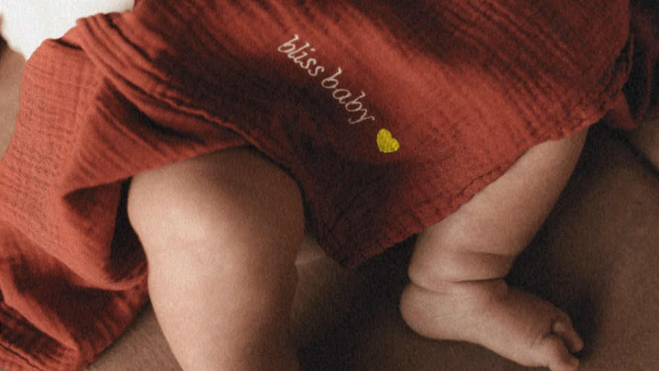 Le podcast sans filtre sur la maternité Bliss Stories repart en tournée, une date annoncée à Lyon