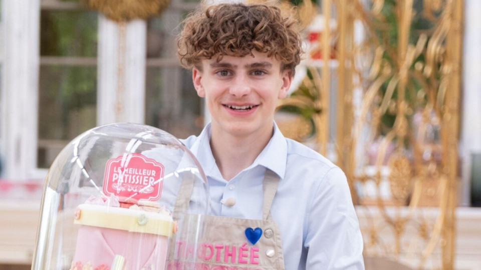 Timothée, lycéen originaire de Lyon, remporte le titre de "Meilleur Pâtissier" sur M6
