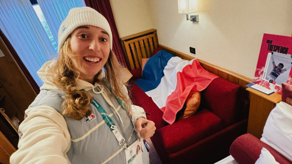 JO d&rsquo;hiver 2026 : tous les regards tourn&eacute;s vers la porte-drapeau lyonnaise Chlo&eacute; Trespeuch&nbsp;