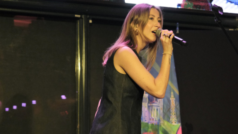 La chanteuse lyonnaise Styleto devient co-animatrice de "The Voice Kids"