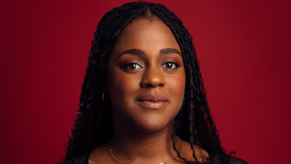 "Lyon est mon petit endroit &agrave; moi" : la romanci&egrave;re Dahlia Blake sort le dernier tome tr&egrave;s attendu de sa trilogie&nbsp;"Les L&eacute;gendes"