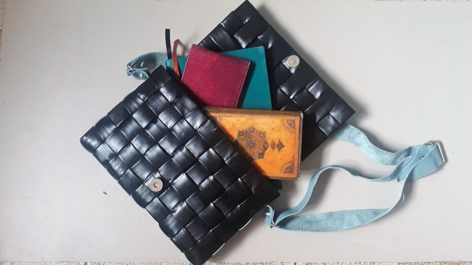 Atelier Upcycling: tissage d'un sac à main